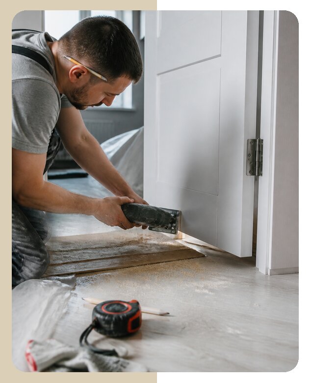 Подрезка межкомнатной двери в Клине с точной подгонкой
